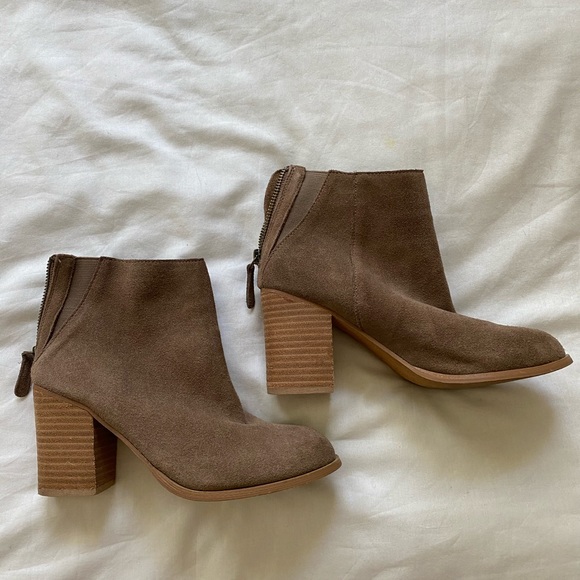 Urban Outfitters Shoes - Brown Suede Boots